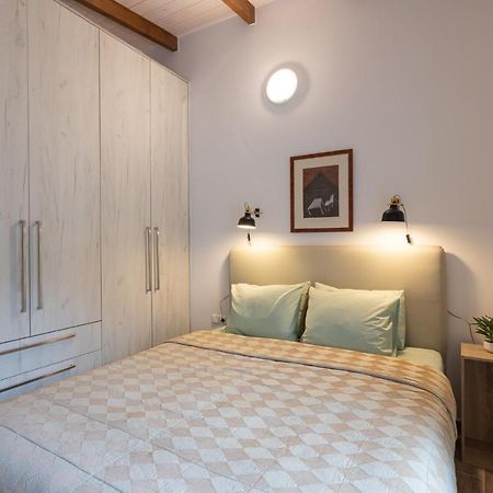 Modern City Center Loft Ioannina Exterior foto