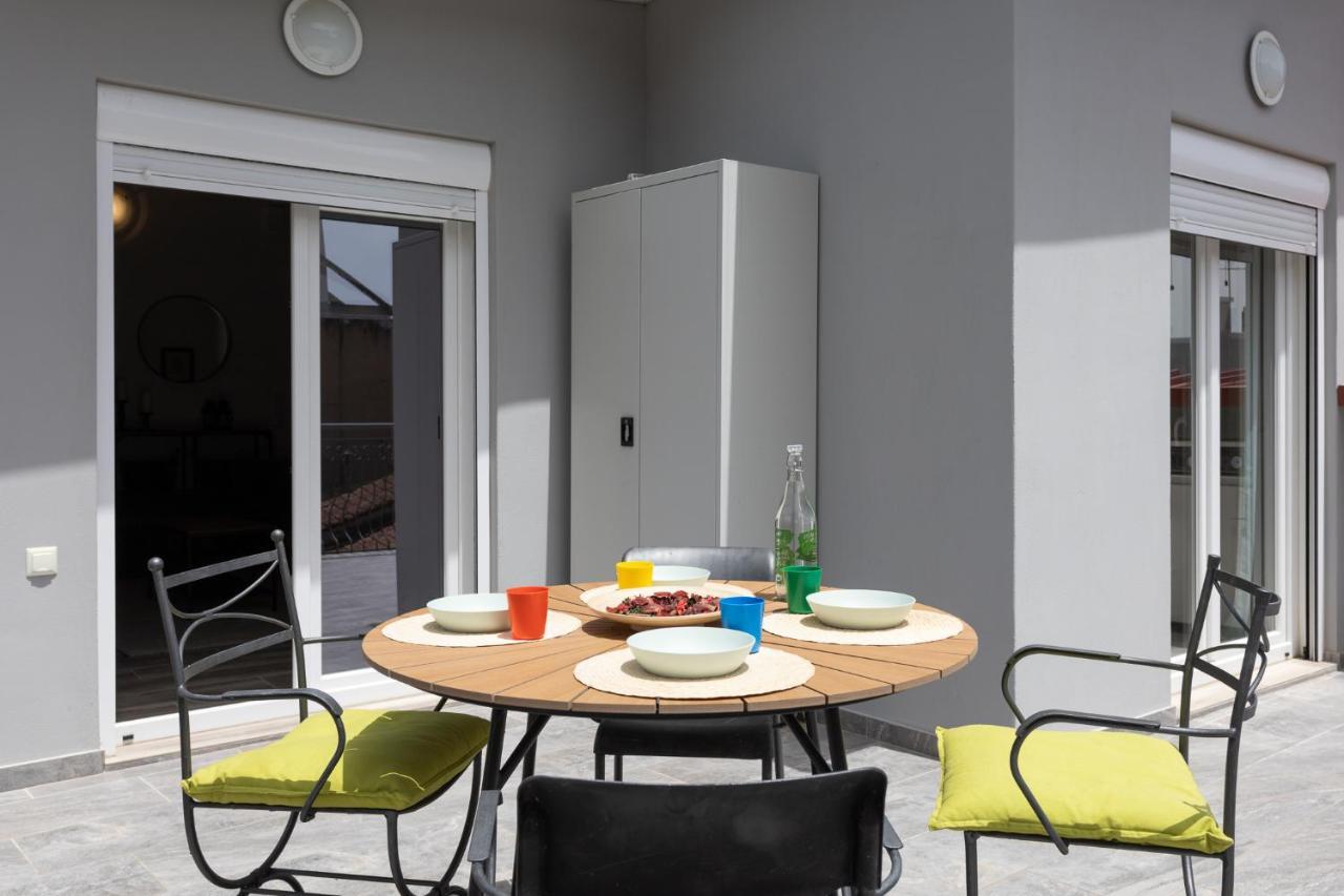 Modern City Center Loft Ioannina Exterior foto